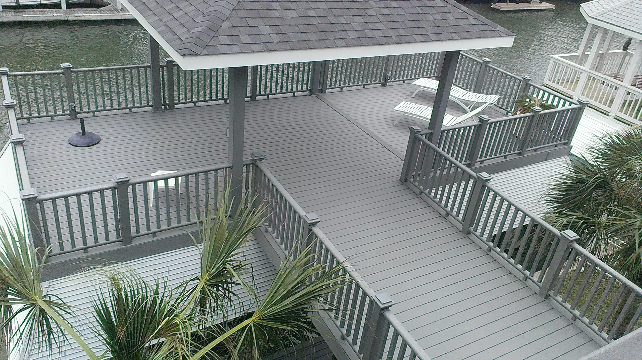 Custom Deck Design & Build